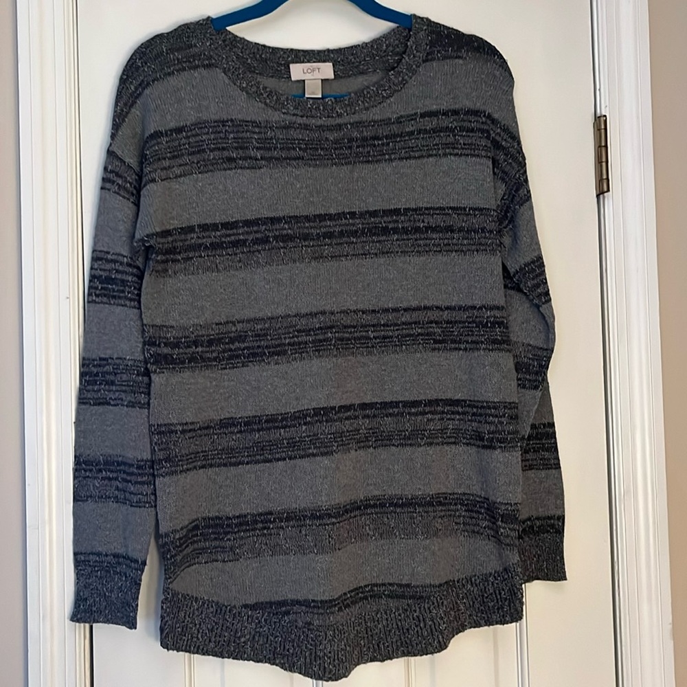 Loft outlet sweater size M